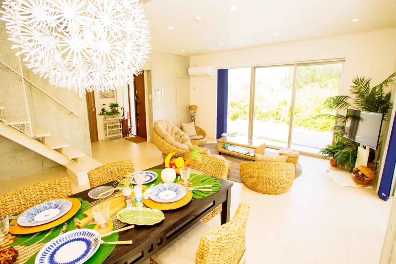Hale恩納村 Ys Casa Villa Buitenkant foto